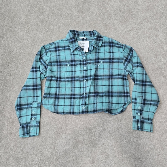 American Eagle Outfitters Tops - NWT American Eagle Long Sleeve Plaid Flannel Button Up Crop Top Size Small